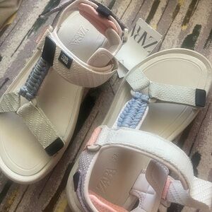 Zara White and Pink Sporty Sandals with Cushioned Footbed